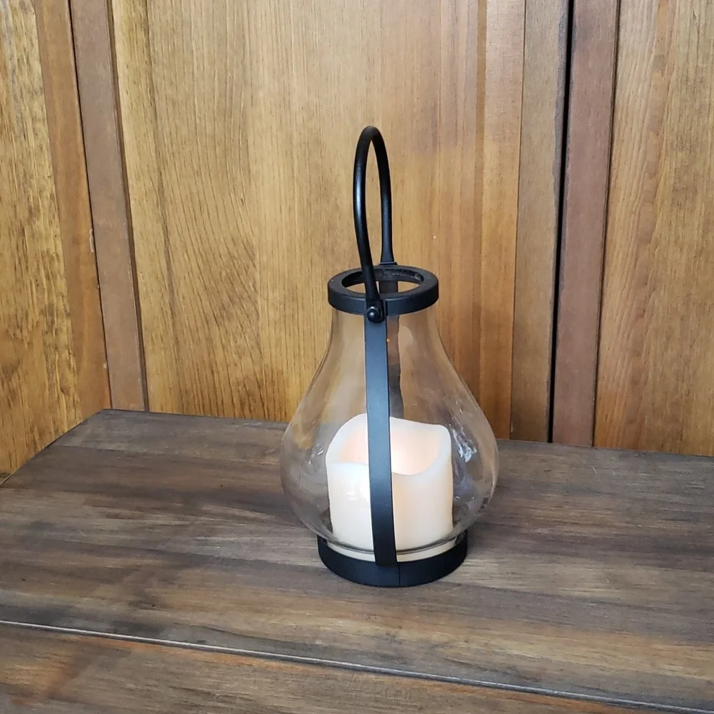 N/A glass lantern